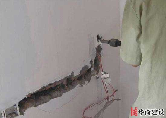 現(xiàn)在裝修都把電線藏在墻壁里，線路老化了能換嗎