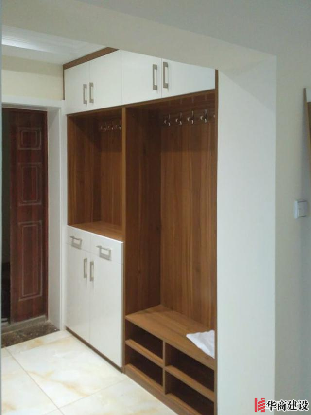 最新廣州流行的玄關(guān)裝修設(shè)計(jì)類型圖片